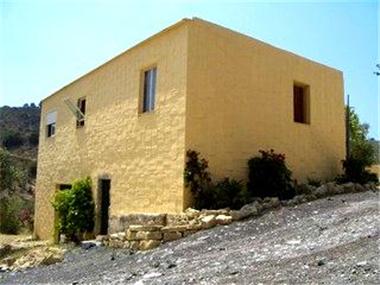 Finca for sale in Alozaina