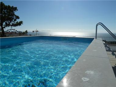Apartment/Flat for sale in Nazare (Leiria)