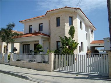 Detached House for sale in Livadhia (Larnaca)
