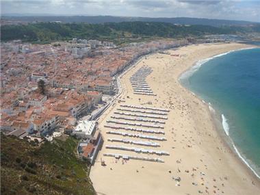 Apartment       for sale in Nazare (Leiria)