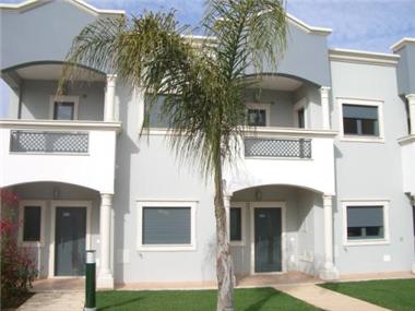 House/villa for sale in Olhos de Agua (Faro)