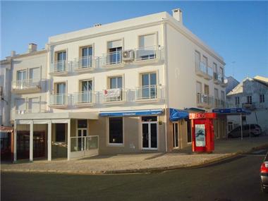 Apartment       for sale in Nazare (Leiria)