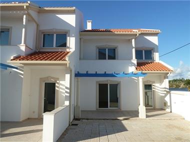 Townhouse for sale in Nazare (Leiria)