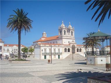 Town Houses for sale in Nazare (Leiria)
