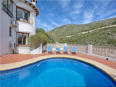 Villa / Detached for sale in Benitachell (Valencia)
