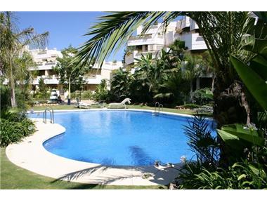 Apartment/flat for sale in Nueva Andalucia (Andalucia)