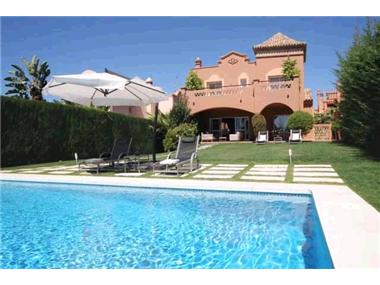 House/villa for sale in Nueva Andalucia (Andalucia)