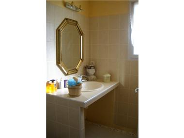 Villa for sale in Uzes (Languedoc-Roussillon)
