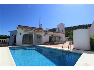 Villa for sale in Benitachell (Valencia)