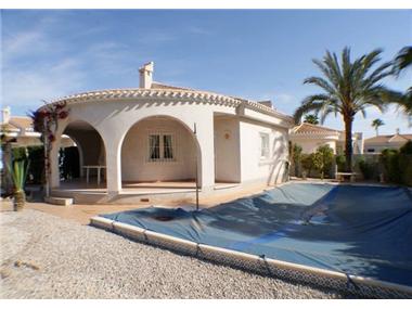 Villa / Detached for sale in Orihuela Costa (Valencia)