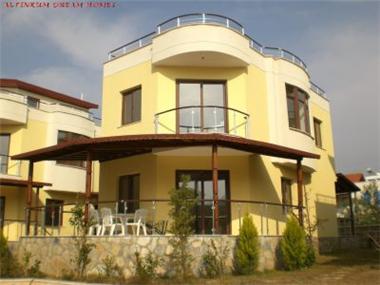 Property - Villa for sale in Altinkum (Aydin)