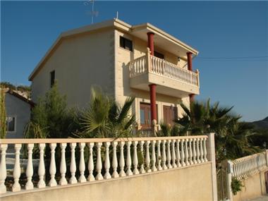 Commercial for sale in Khalassa (Limassol)