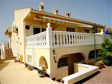 Villa for sale in Benijofar (Valencia)