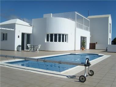 Villa for sale in Macher (Canary Islands)