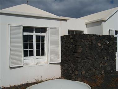 Villa for sale in Puerto del Carmen (Canary Islands)