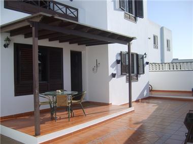 Villa for sale in San Bartolome (Canary Islands)