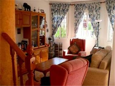 Villa for sale in Guardamar de la Segura (Valencia)