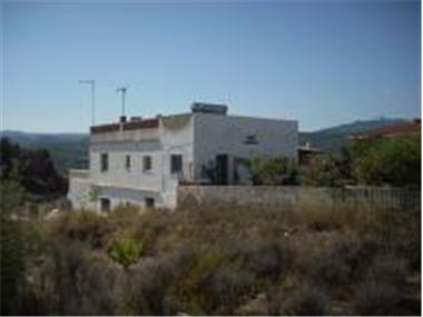 Villa for sale in Turis (Valencia)