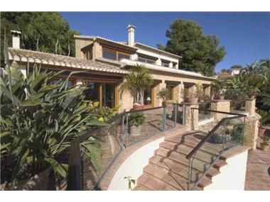 Villa for sale in Moraira (Valencia)
