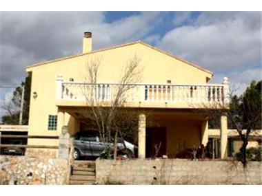 Villa for sale in Ontinyent (Valencia)