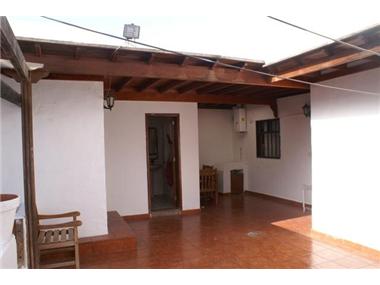 Villa for sale in San Bartolome (Canary Islands)