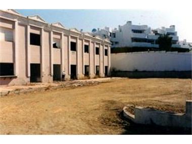 Commercial for sale in Calahonda (Andalucia)