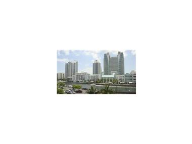 House/villa for sale in Hallandale Beach (Florida)