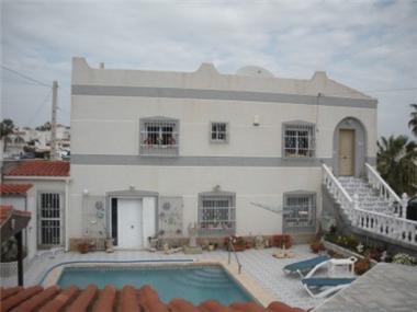 Villa for sale in Urbanizacion Villa Martin (Valencia)