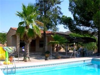 Villa for sale in Aspe (Valencia)