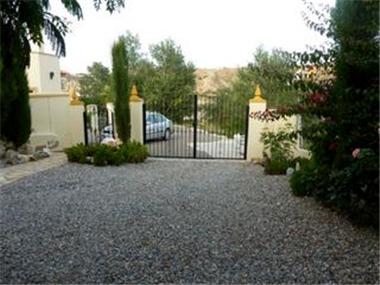 Villa for sale in Arboleas (Andalucia)