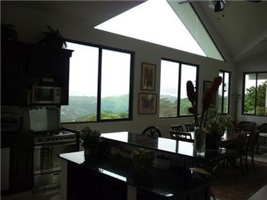 House/villa for sale in Altos de Santa Maria (Panama)