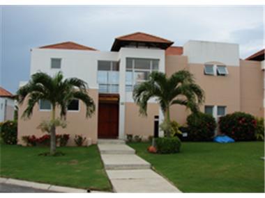House/villa for sale in Farallon (Cocle)