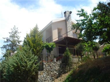 Detached House for sale in Moniatis (Limassol)