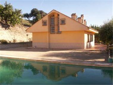 Villa for sale in Ontinyent (Valencia)