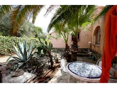 Villa for sale in Jalon (Valencia)