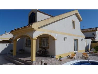 Townhouse for sale in Torre De La Horadada (Valencia)