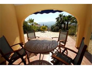 Villa for sale in Gata de Gorgos (Valencia)