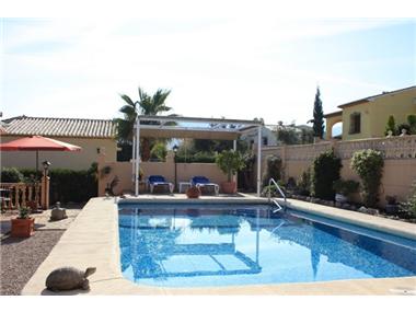 Villa for sale in Orba (Valencia)