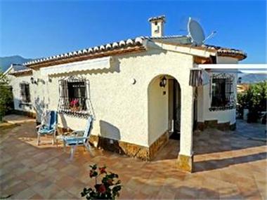 Villa for sale in Orba (Valencia)