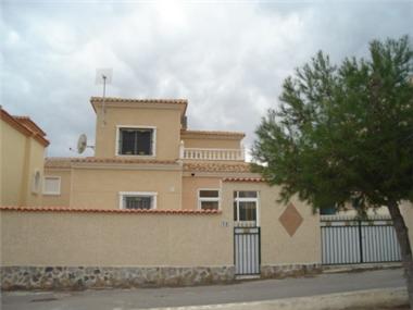 Villa for sale in Campoamor (Valencia)