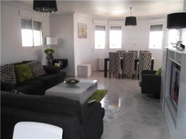 Villa for sale in Catral (Valencia)