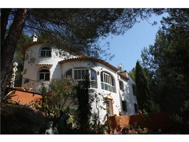 Villa for sale in Sella (Valencia)