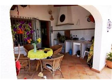 Villa for sale in Pego (Valencia)
