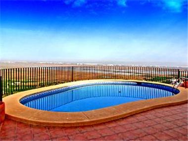 Villa for sale in Pego (Valencia)