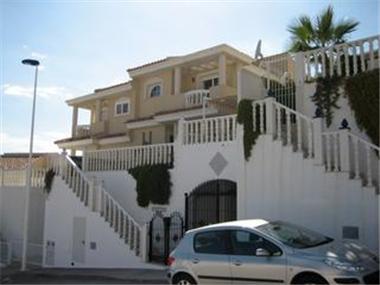 Villa for sale in Puerto de Mazarron (Murcia)