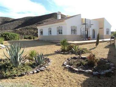 Villa for sale in Albox (Andalucia)