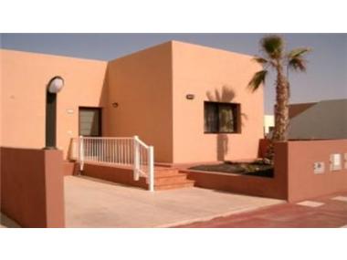 Villa for sale in Corralejo (Canary Islands)