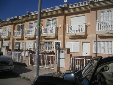 Townhouse for sale in Catral (Valencia)