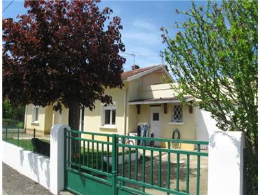 Villa for sale in Barbazan-Debat (Midi-Pyrenees)