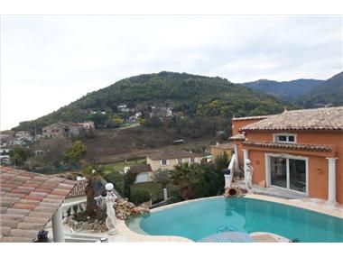 Villa for sale in Pegomas